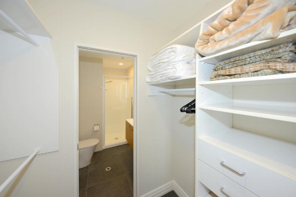 West Fitzroy Apartments image 17