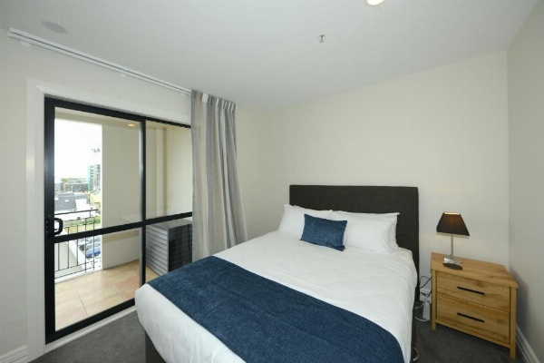 West Fitzroy Apartments image 20